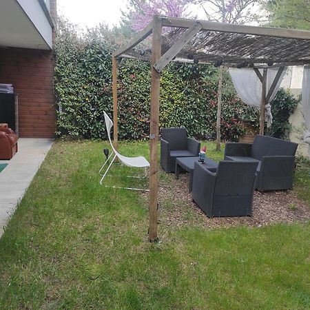 Tres Bel Appartement Avec Grand Jardin, Proche De Paris Vitry-sur-Seine Exterior photo